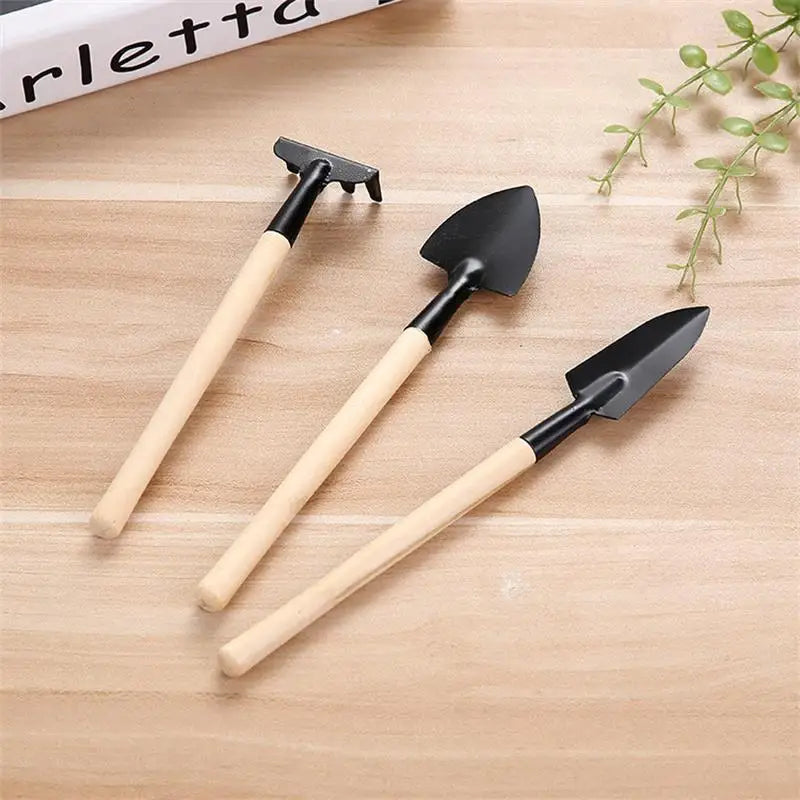 3-Piece Gardening Tool Kit with Wooden Handles β Shovel, Rake, and Hoe for Yard Care