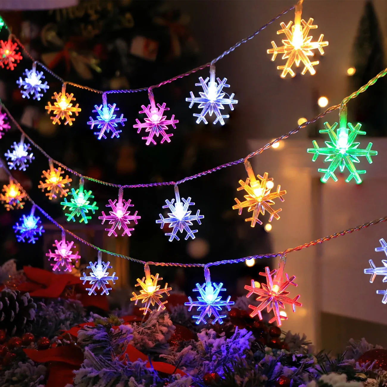 LED Snowflake String Lights for Indoor and Outdoor Decoration – Warm White or Multicolour Lighting