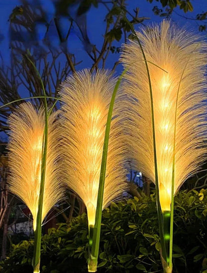 Solar-Powered Rattan Garden Lamp - Outdoor Decorative Lighting In Grass Design