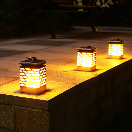 Solar LED Garden Lantern with Grooved Pattern – Stylish Outdoor Lighting for Garden and Patio