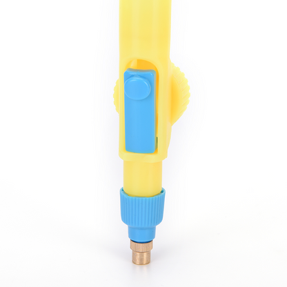 Compact Adjustable Air Pump Spray Bottle - Lightweight Garden Sprayer for Easy Use