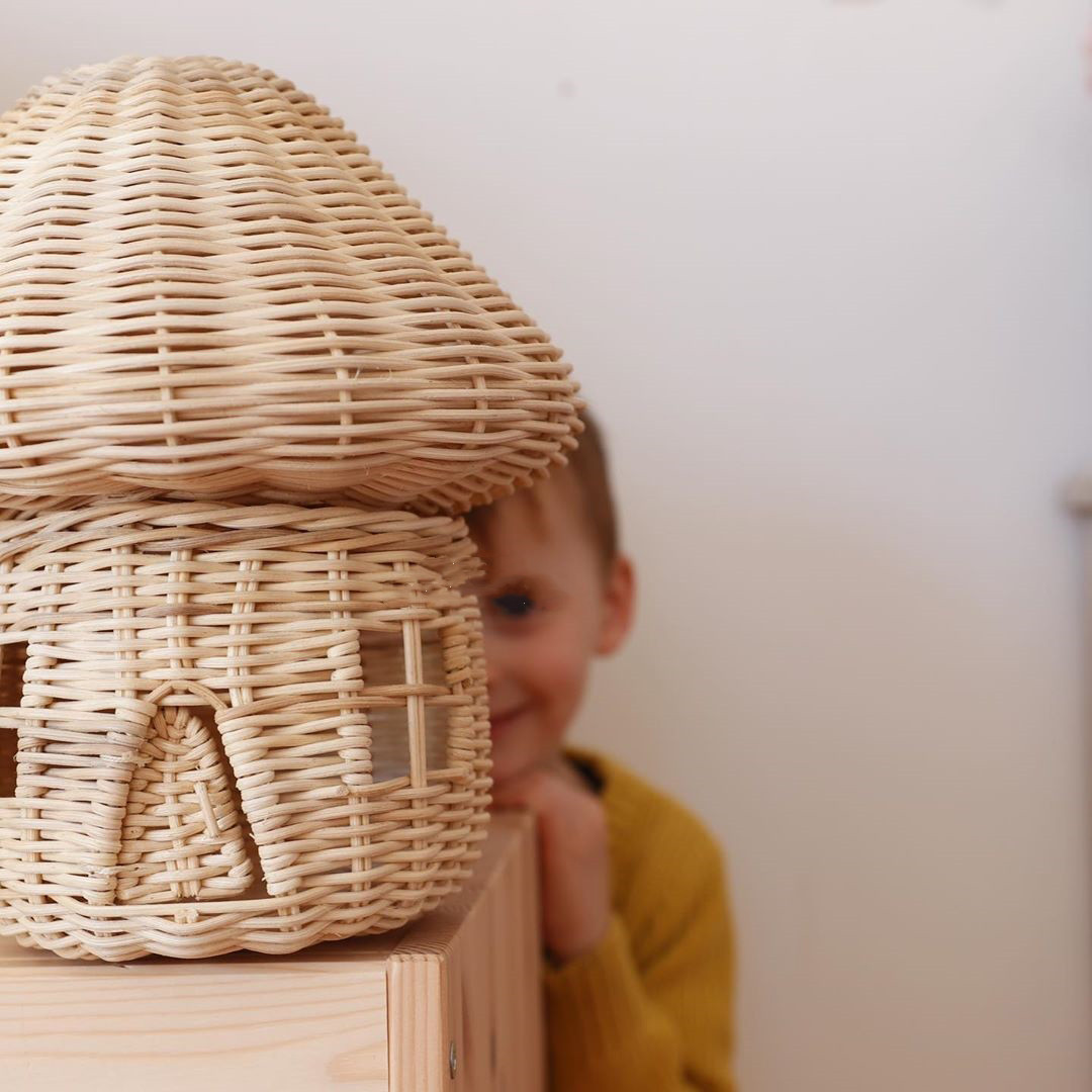 Handcrafted Rattan Mushroom Figurine - Charming Wicker Decoration for Home Decor