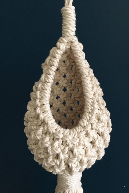 Boho Chic Handmade Macramé Plant Hanger - Decorative Suspension for Indoor Plants