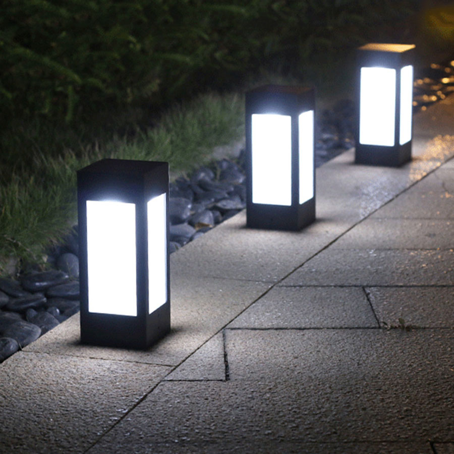 Solar LED Square Garden Lantern – Decorative Outdoor Lighting for Pathways and Patios