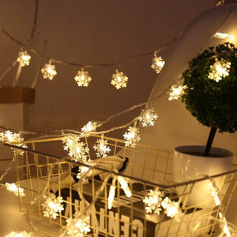 LED Snowflake String Lights for Indoor and Outdoor Decoration – Warm White or Multicolour Lighting