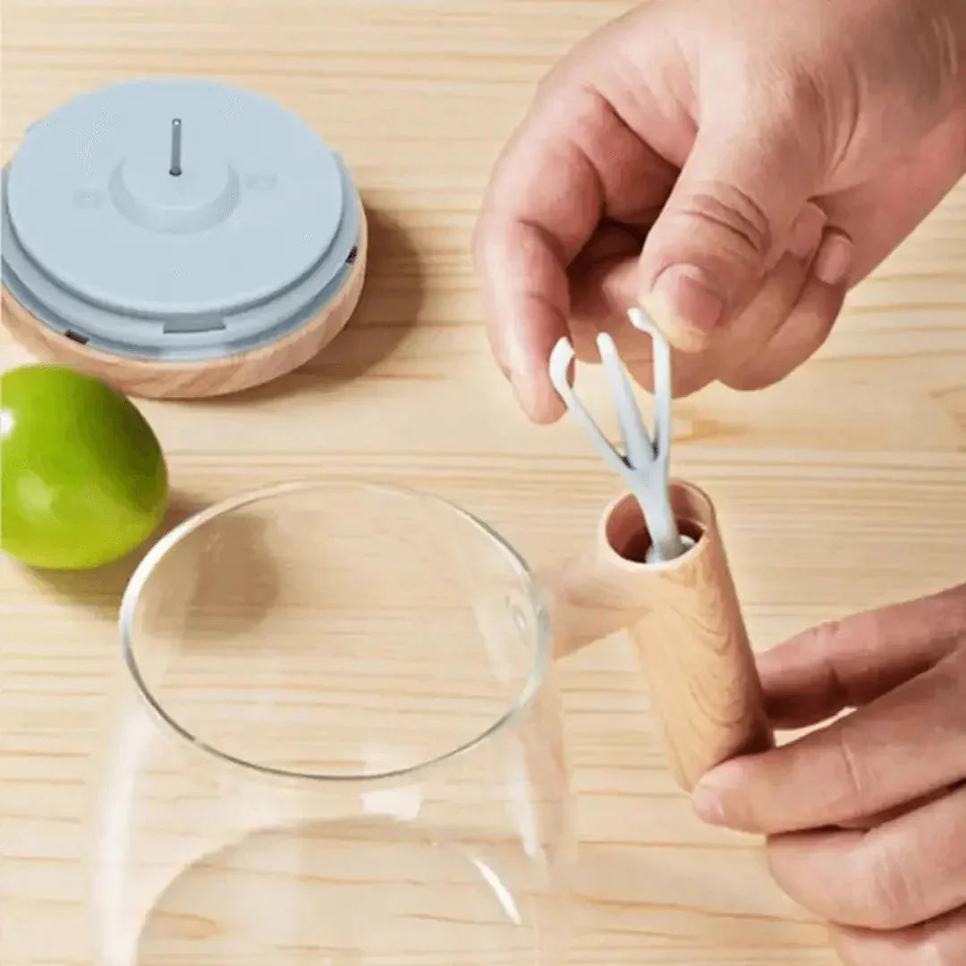 Wooden Self-Stirring Mug
