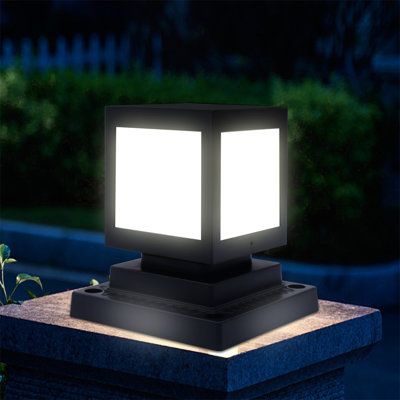 Solar LED Square Garden Lantern – Decorative Outdoor Lighting for Pathways and Patios