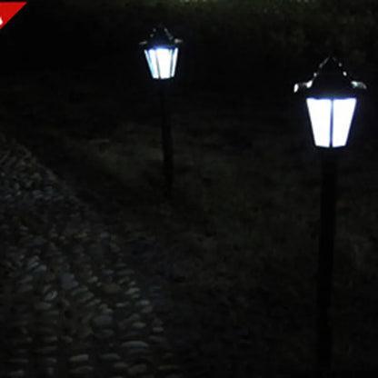 LED Solar Garden Lantern - Classic Outdoor Lamp for Patio and Garden Lighting