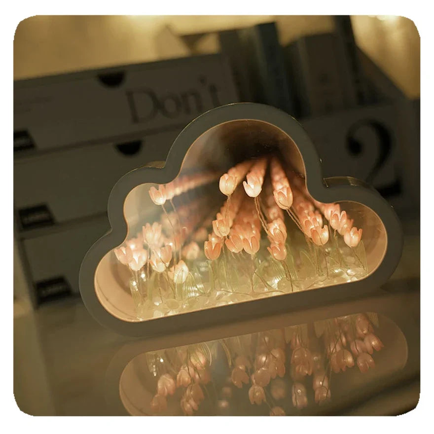 Endless Bloom Lamp
