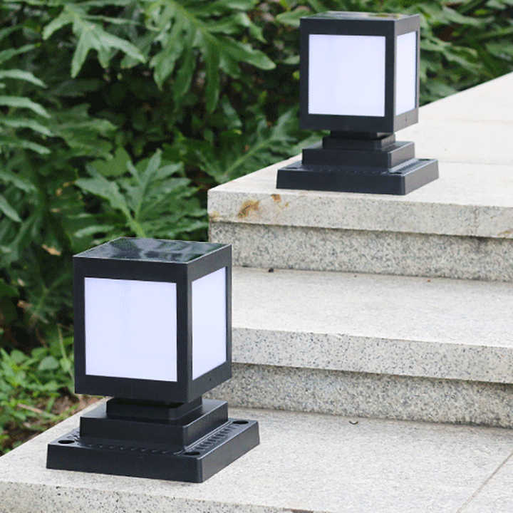 Solar LED Square Garden Lantern – Decorative Outdoor Lighting for Pathways and Patios