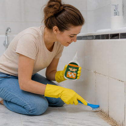 Mold Remover Gel with Scrub Brush – Heavy-Duty Mildew & Stain Cleaner