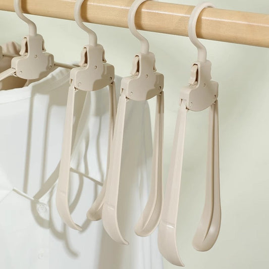 Space-Saving Foldable Clothes Hanger