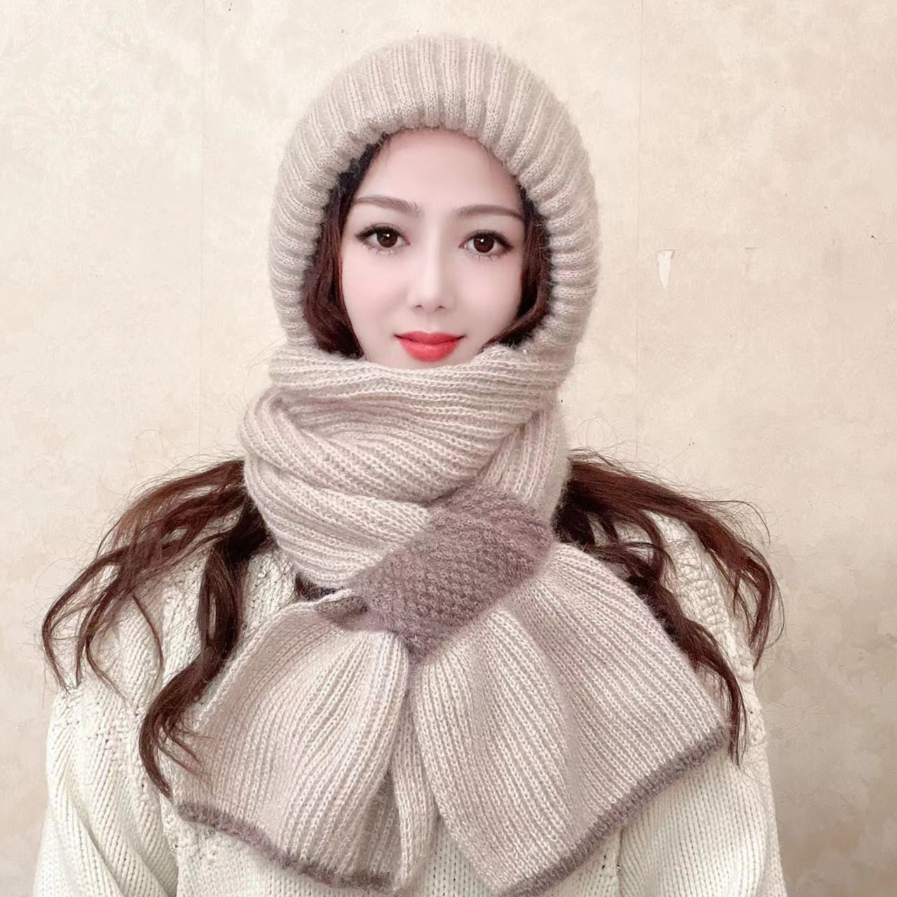 Cozy 2-in-1 Hooded Scarf