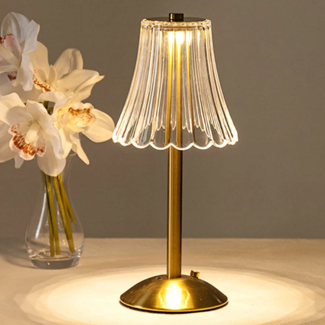 Wireless Retro LED Table Lamp | USB Rechargeable & Elegant Design