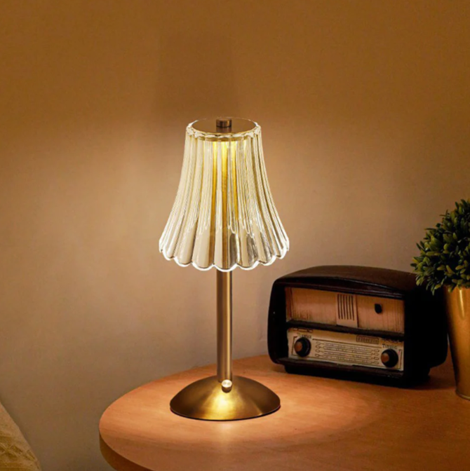 Wireless Retro LED Table Lamp | USB Rechargeable & Elegant Design