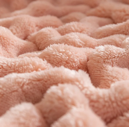 Plush Bubble-Texture Fleece Blanket