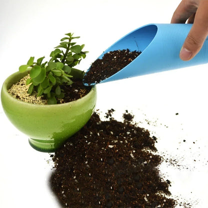 Plastic Garden Trowel – Essential Tool For Planting And Soil Fertilizing