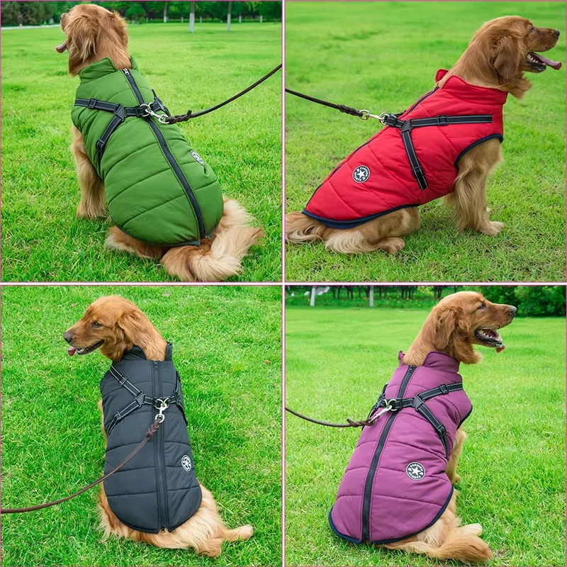 Wind- and Waterproof Jacket for Dogs with Harness