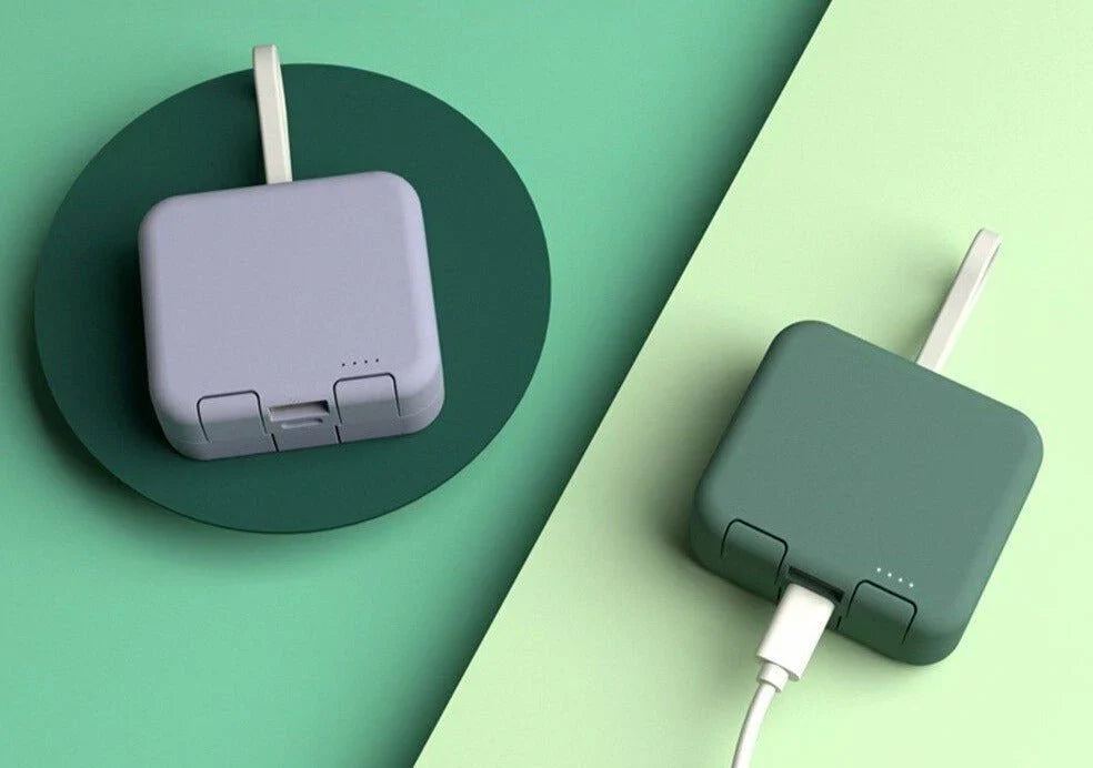 Portable Foldable Power Bank – Compact Emergency Charger for On-the-Go Charging